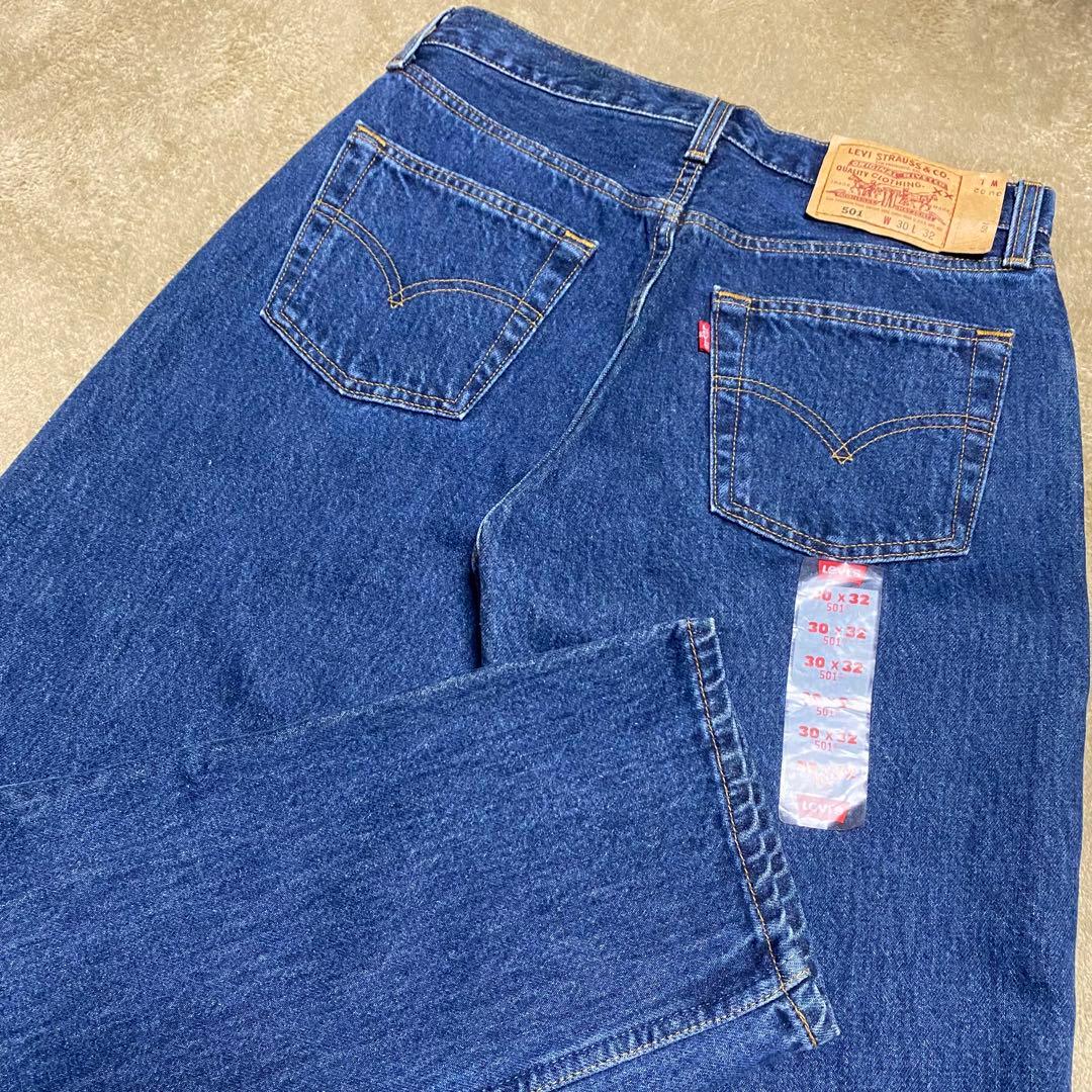新品 Levi's 501 97年製 フラッシャー付 デニムパンツ 30 - メルカリ