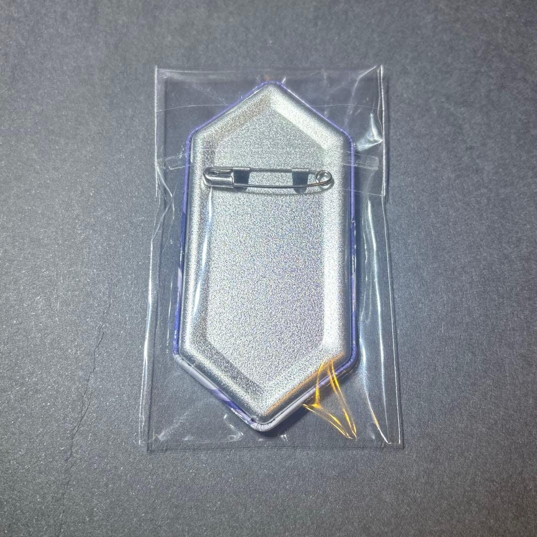 原神 公式品 厳霜と狂焔シリーズ 缶バッジ 「博士」 ドットーレ - メルカリ