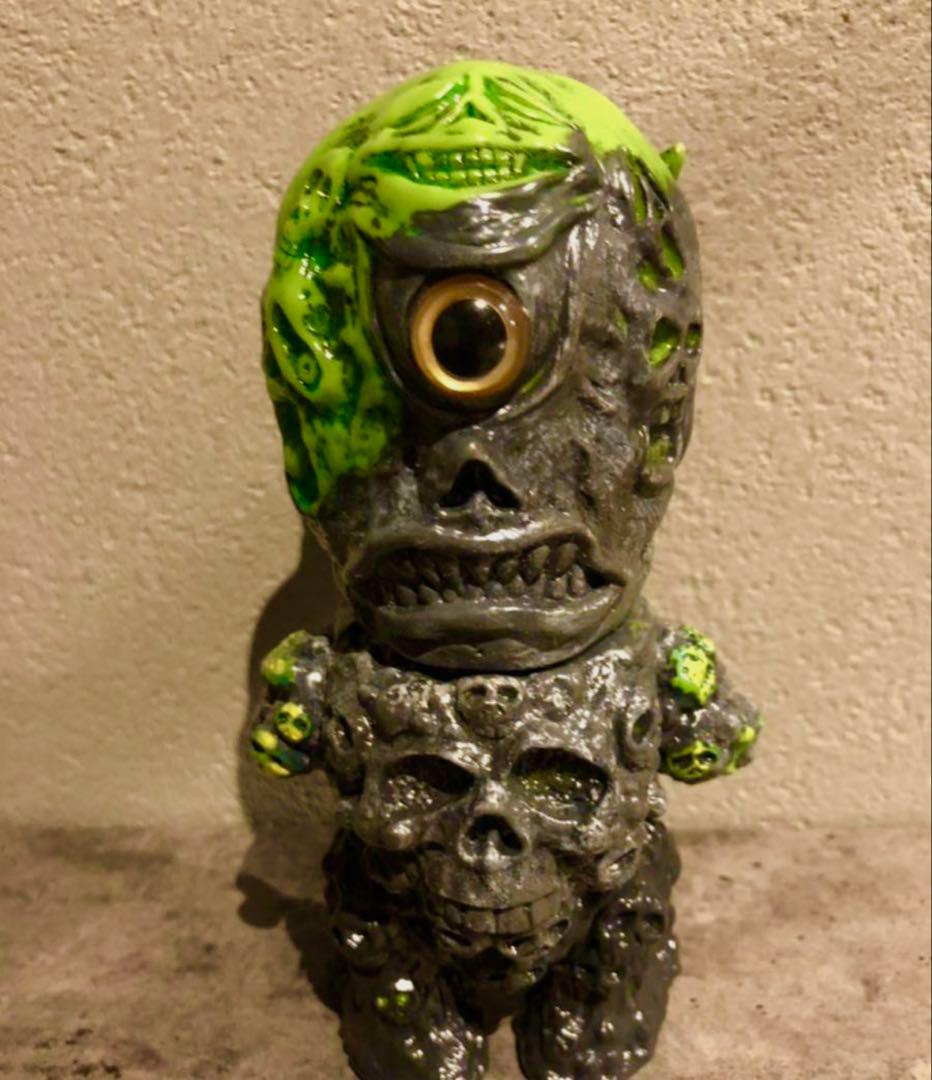 mutant vinyl hardcore IZUMONSTERrealhead - メルカリ