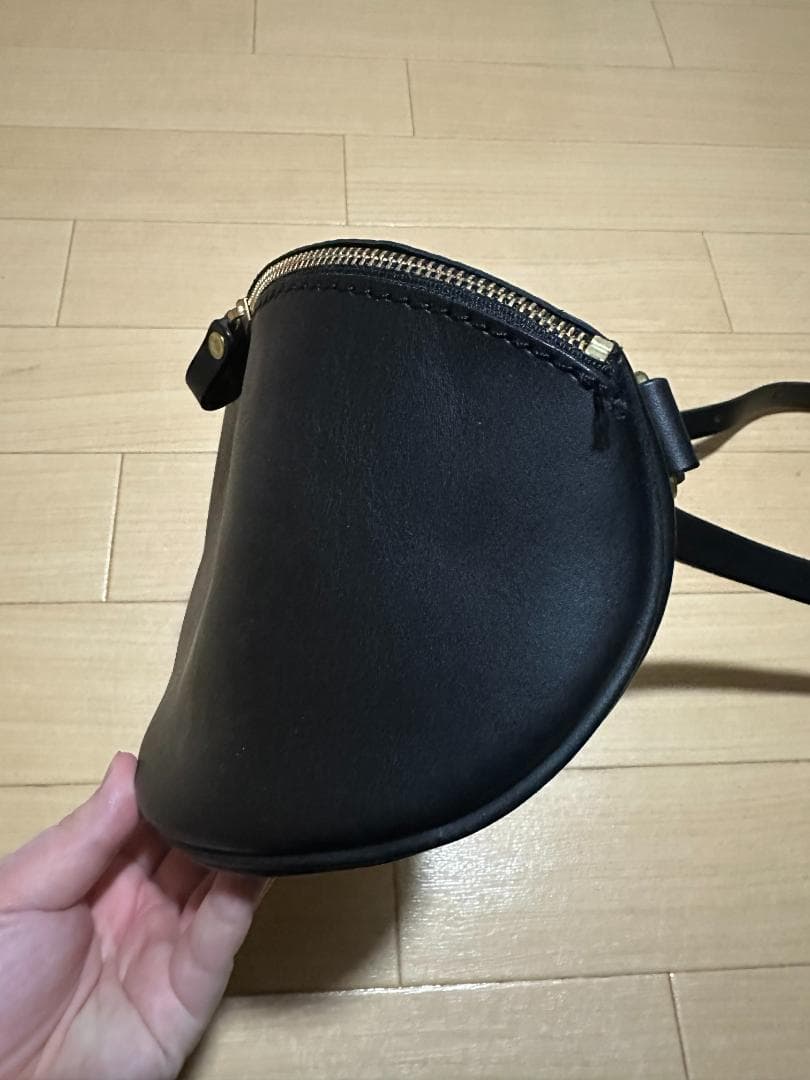 【美品/廃盤品】HERZ unity body bag（OU-2310）