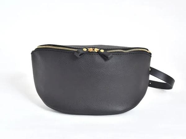 【美品/廃盤品】HERZ unity body bag（OU-2310）