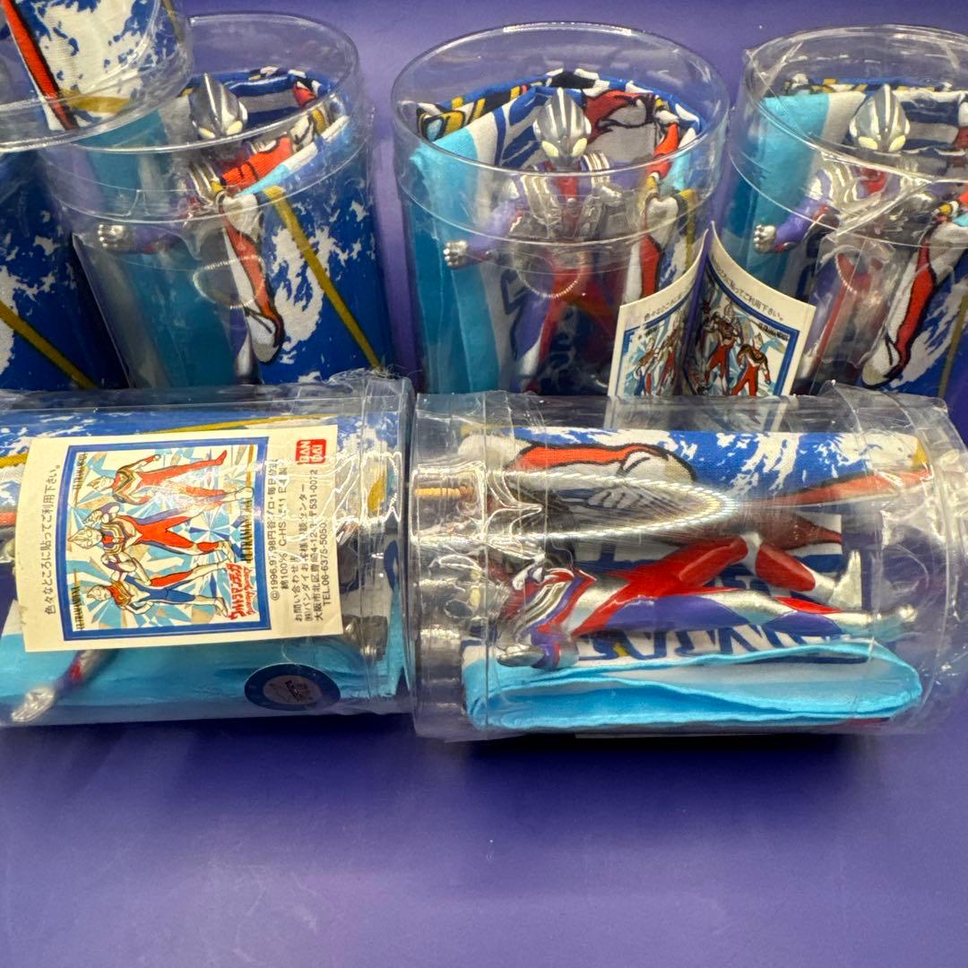 ⭐︎大量⭐︎ウルトラマンダイナ　ハンカチ＆ミニフィギュア 7箱まとめ売り