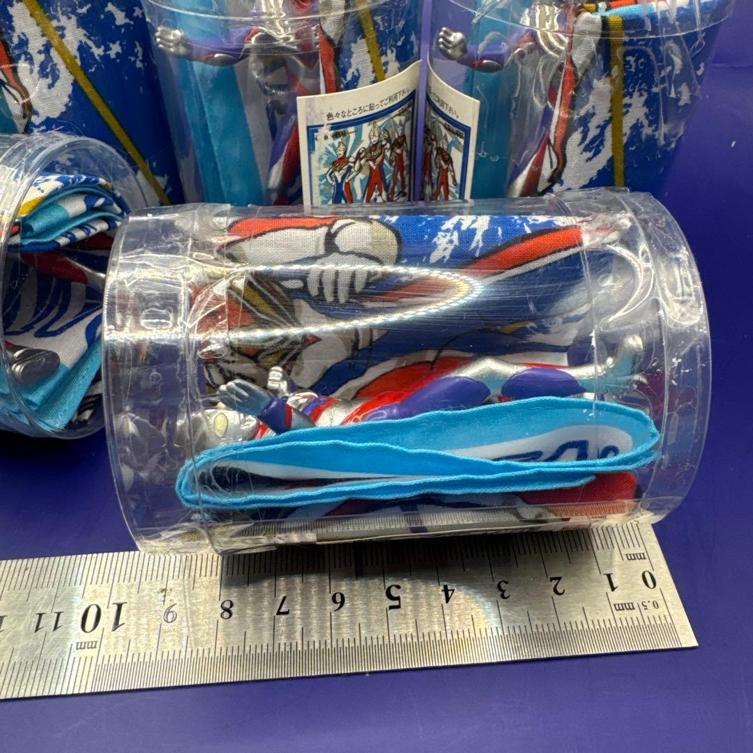 ⭐︎大量⭐︎ウルトラマンダイナ　ハンカチ＆ミニフィギュア 7箱まとめ売り