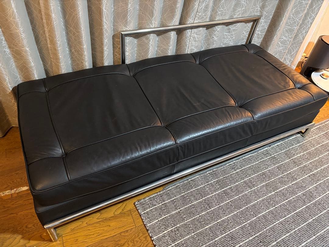 Eileen Gray／Day Bed（デイベッド）本革仕様ジェネリック