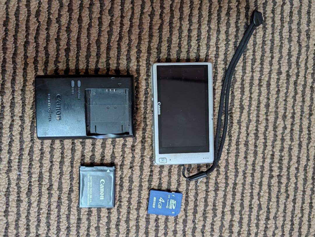 ジャンク】Canon IXY 430F シルバー (タッチパネル不良・撮影可)