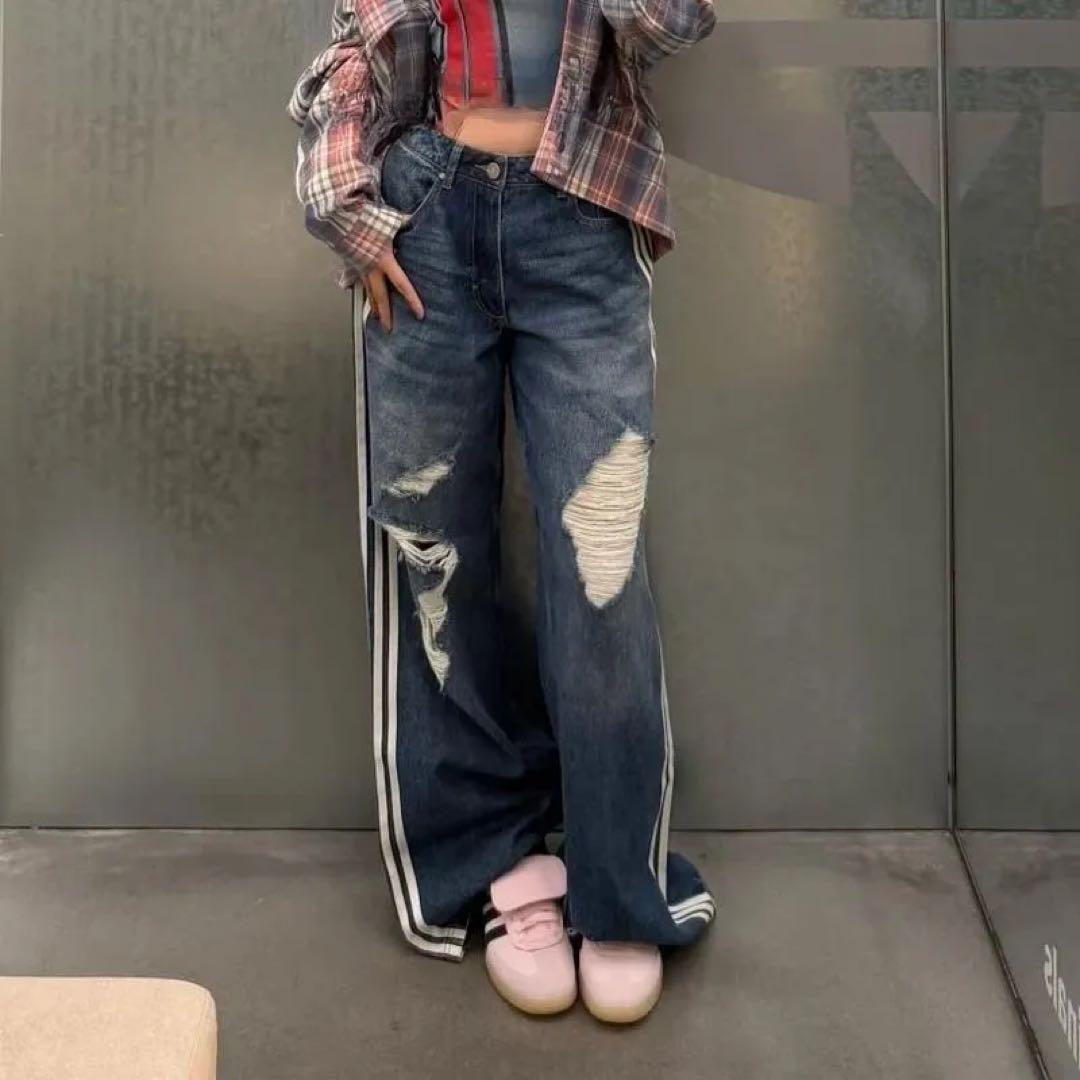 アディダスルーズデニム ディストレストパンツ ブルー ダメー