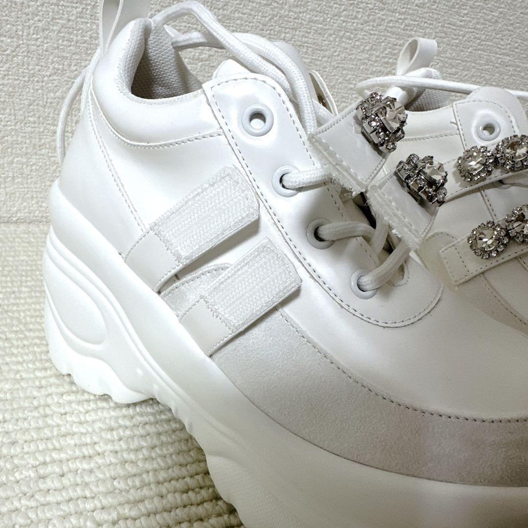 極美品】ミシェルマカロン ビジューベルト 厚底スニーカー ホワイト