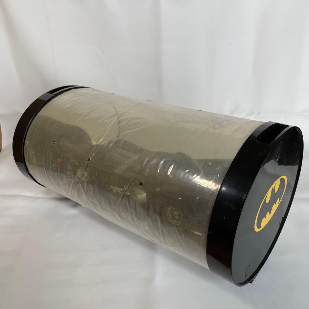 激レア　円筒ケース入り　限定版　ホットウィール　1/18 バットモービル