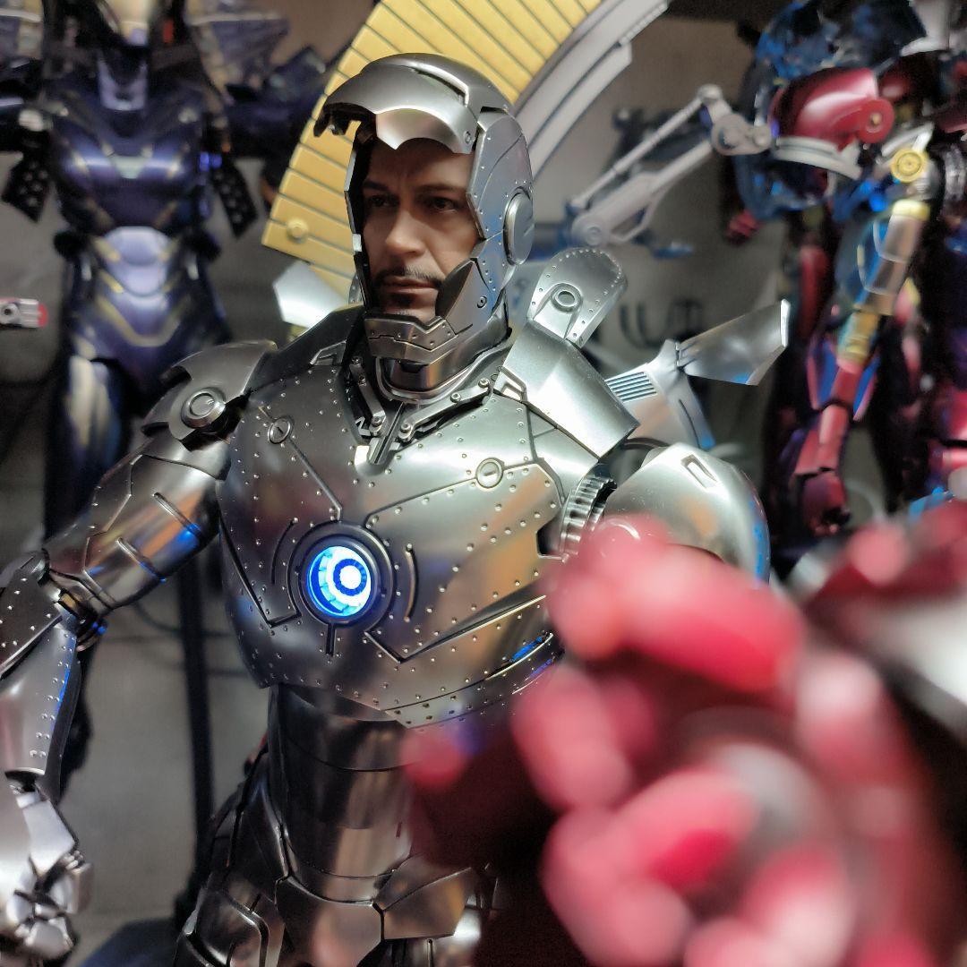 ホットトイズ　アイアンマン　マーク2 スペシャルエディション 点灯カスタマイズ品