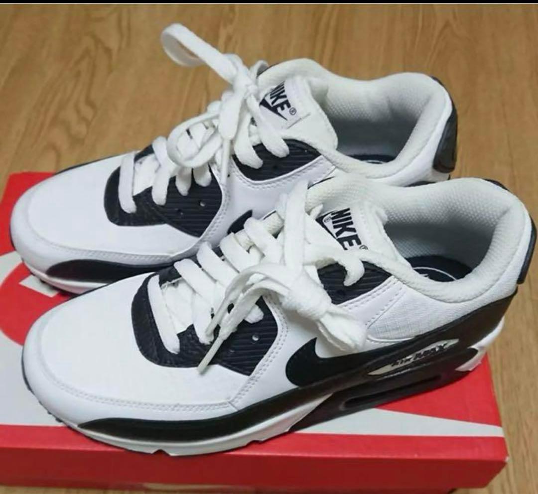 ナイキ エアマックス90 NIKE AIRMAX90 パンダ白黒 新品 - メルカリ