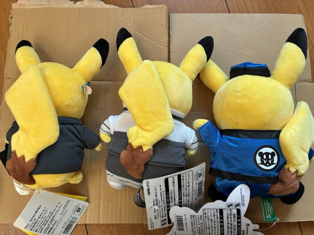 団員ごっこピカチュウ（ギンガ団）、中国のピカチュウ、マンスリー