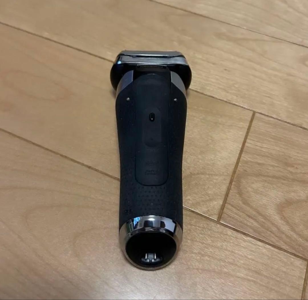 週末値下げ❗️】Braun シリーズ9 洗浄器、専用ケース、洗浄液、ブラシ