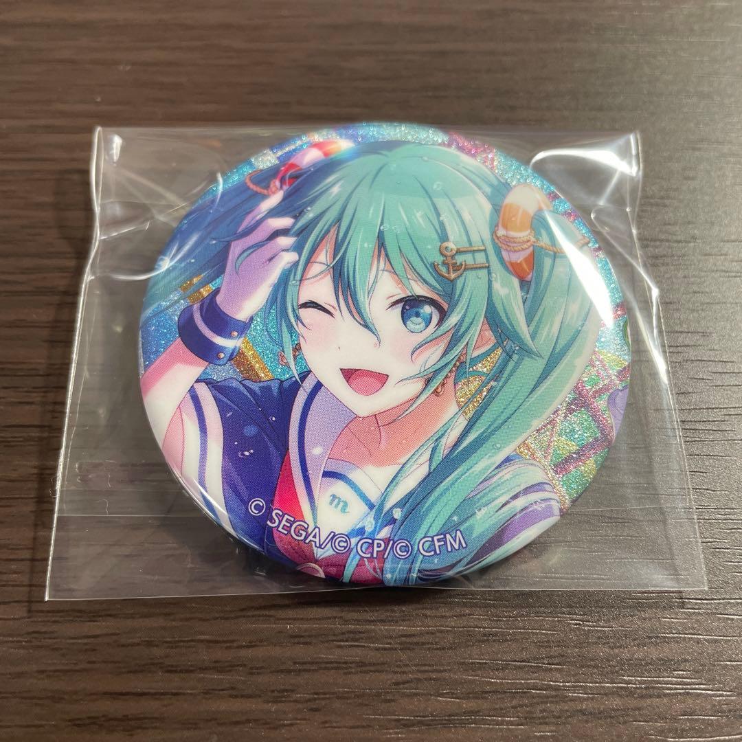 初音ミク グリッター缶バッジ 32B - メルカリ