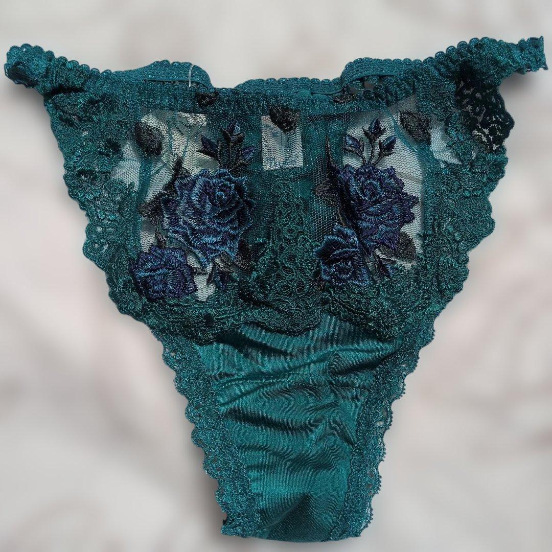 スタディオファイブ 緑 花柄刺繍ブラ・Tバック・ガーターベルト3点