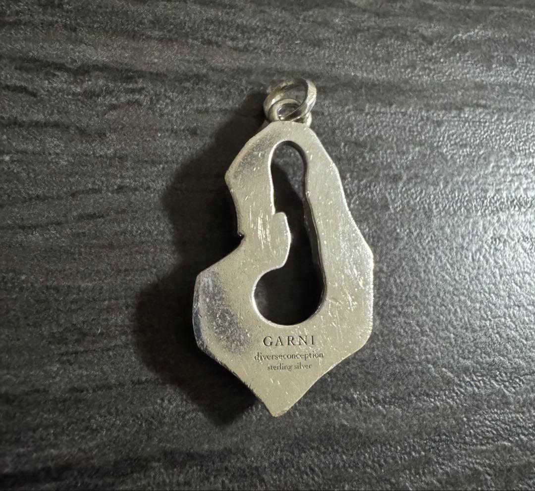 GARNI Primitive G - L www.cosaga.com