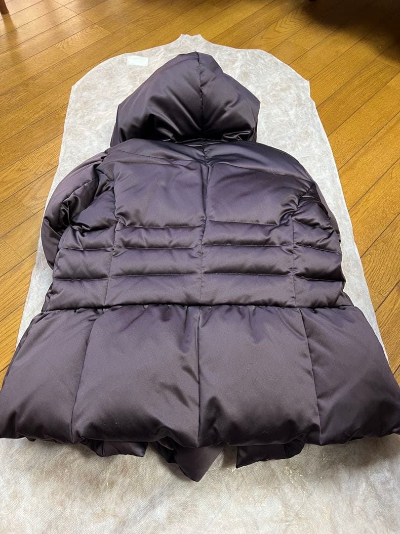トゥービーシック ダークパープル ダウンジャケット 新品未使用 タグ