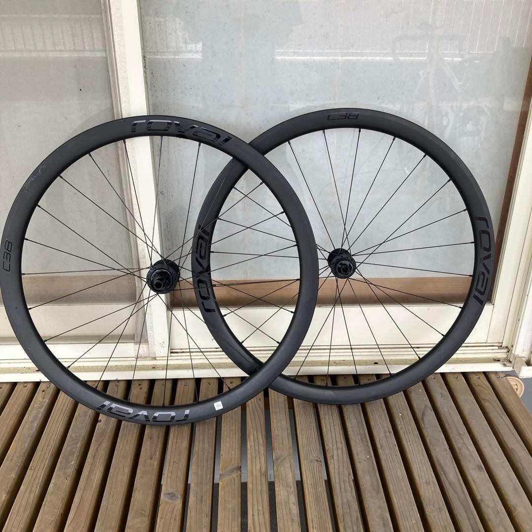 Roval C38 完組ホイール DT Swiss ハブ Roval C 38 Disc w/ DT Swiss 370 Hubs Carbon Tube | The Pro's Closet