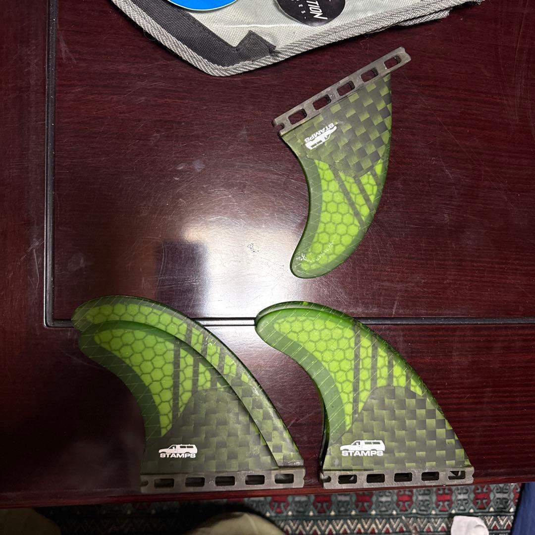 futures. STAMPS FIN (5FIN) Mサイズ - メルカリ