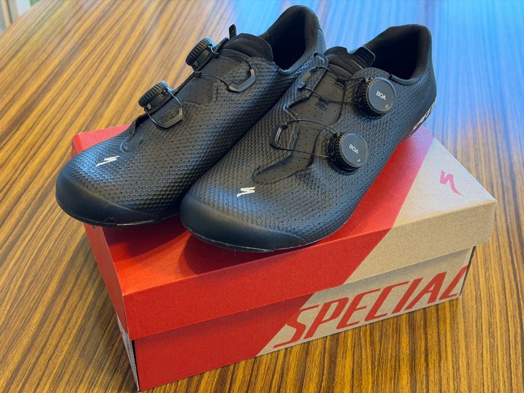 SPECIALIZED Torch 3.0 ブラックシューズ 新品クリート付き TORCH 3.0 ROAD SHOES BLK 36(36 (23cm) ブラック): シューズ
