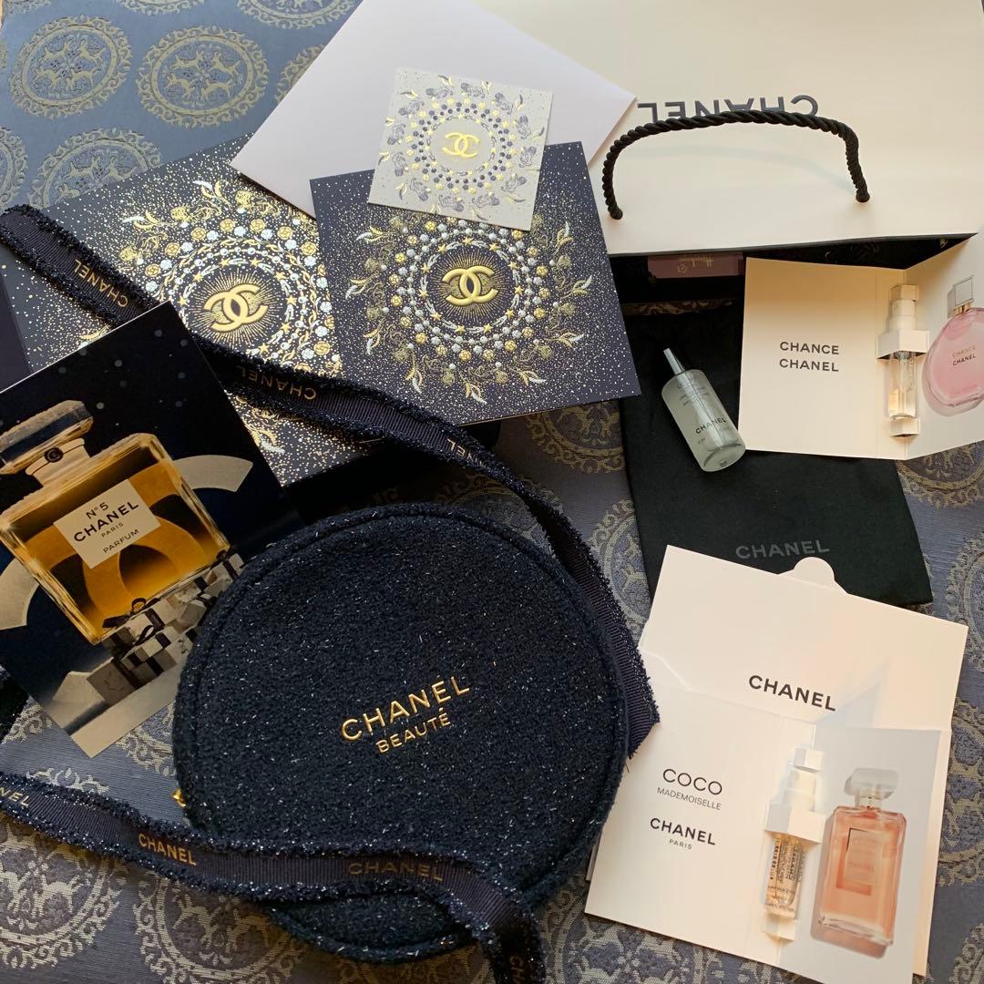 新品限定 CHANEL シャネル ホリデー2025ノベルティポーチ ギフトセット