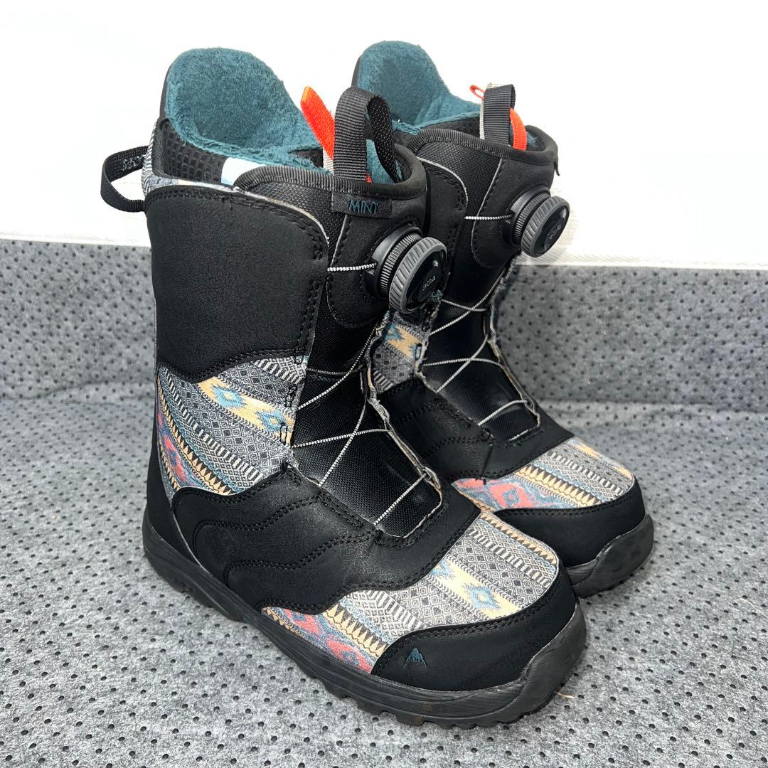 5回使用 23.5cm BURTON MINT BOA スノーボードブーツ