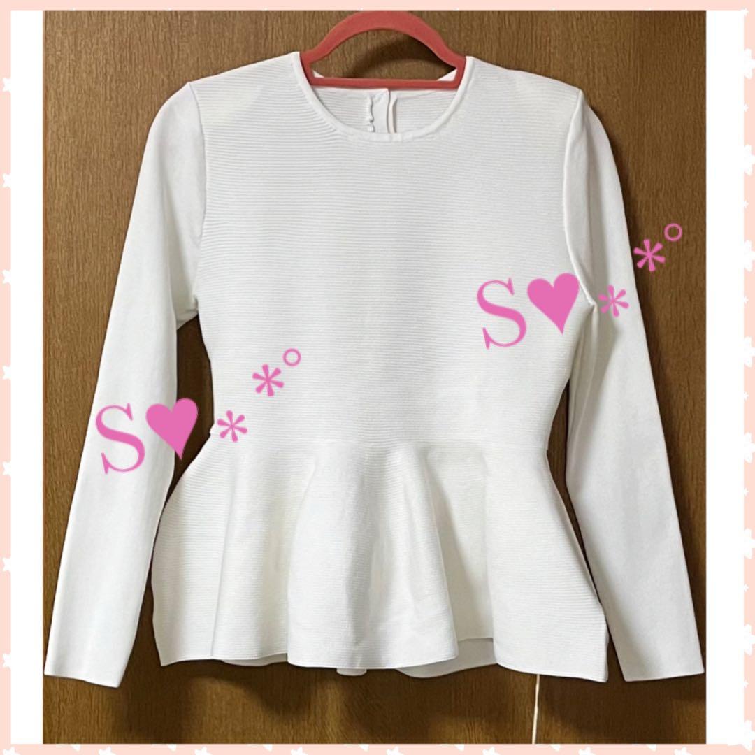 CADUNE＜神崎 恵さんコラボ＞フリル付きペプラムニット - メルカリ