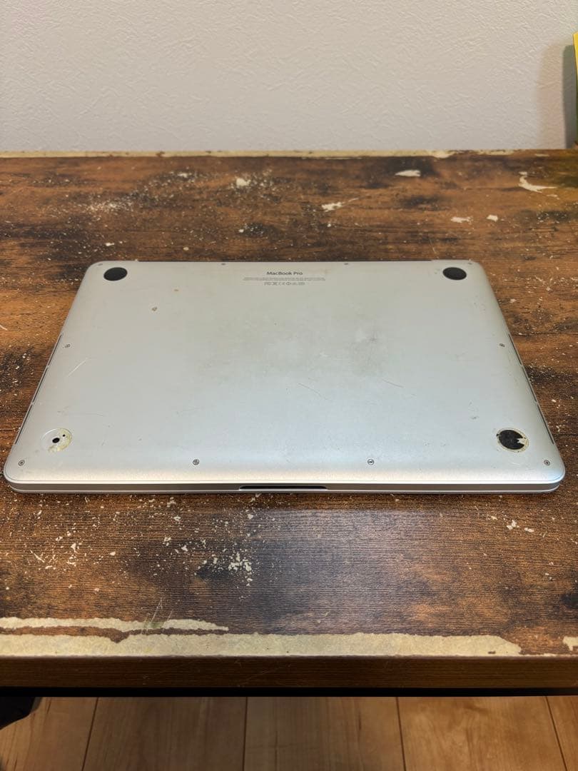 ジャンク品】シルバー MacBook 本体 使用感あり