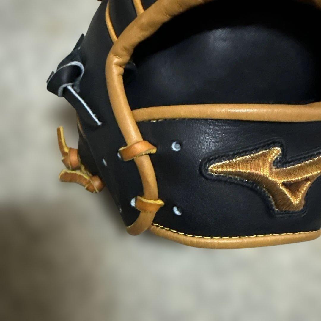 ミズノプロ 硬式用グラブ 佐藤輝明モデル 神宮外苑別注品 - メルカリ