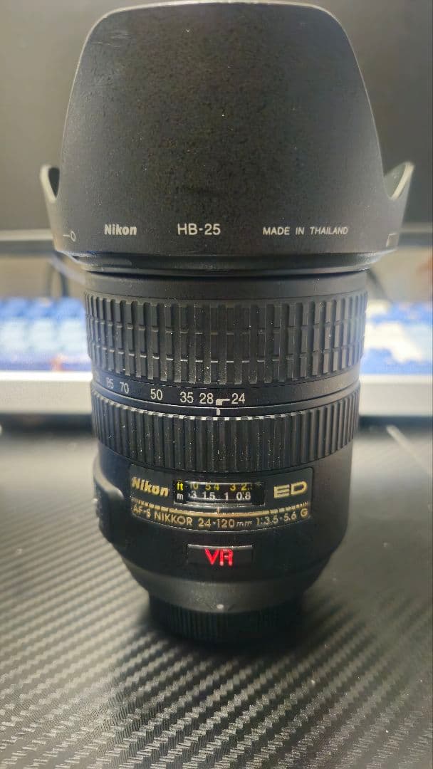 ニコン AF-S nikkor 24-120mm f3.5-5.6 G