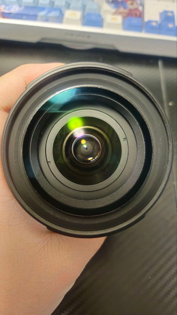 ニコン AF-S nikkor 24-120mm f3.5-5.6 G