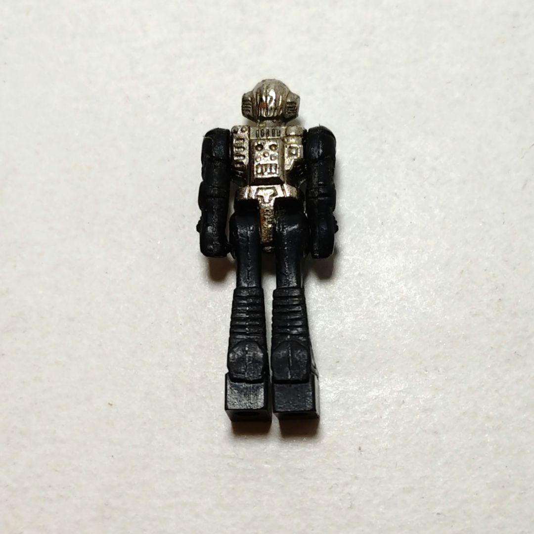 ダイアクロン隊員　1体　緑黒　トレインロボ　トランスフォーマー　トレインボット