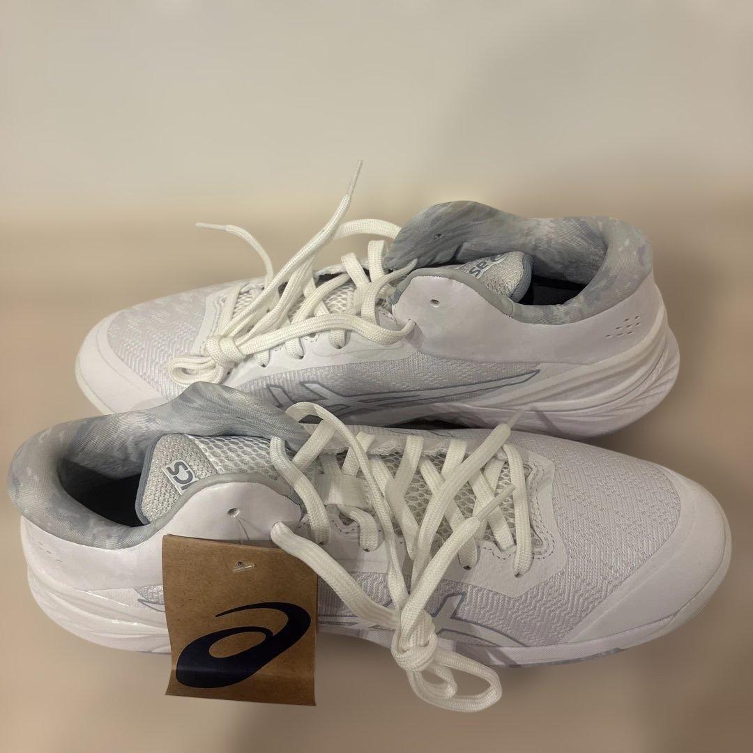 asics バッシュGELBURST 27.5cm 新品未使用