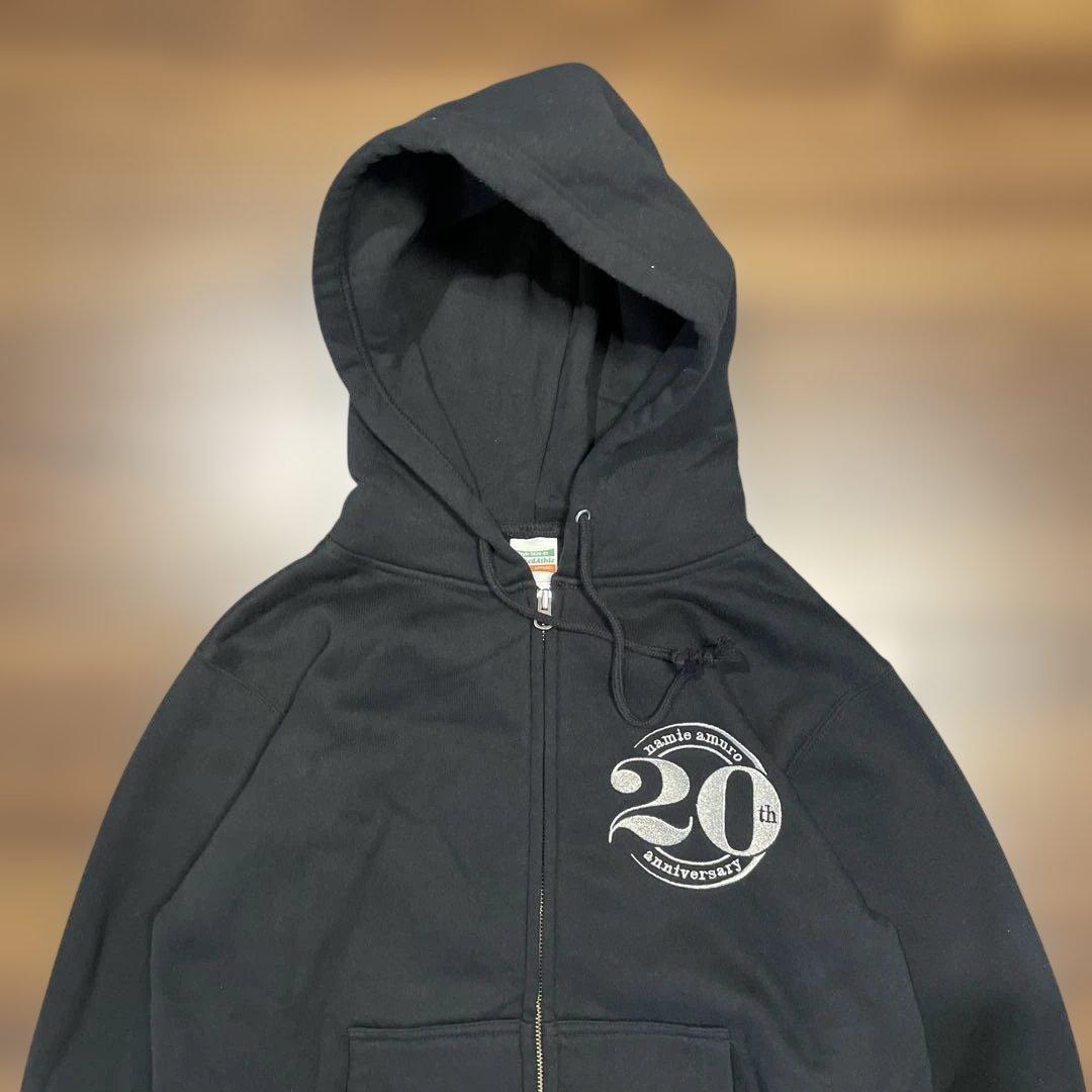 【希少】安室奈美恵　2012ツアー　20周年記念　スタッフパーカー　Sサイズ