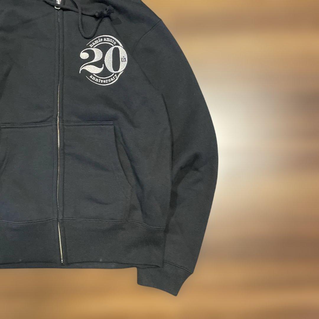 【希少】安室奈美恵　2012ツアー　20周年記念　スタッフパーカー　Sサイズ