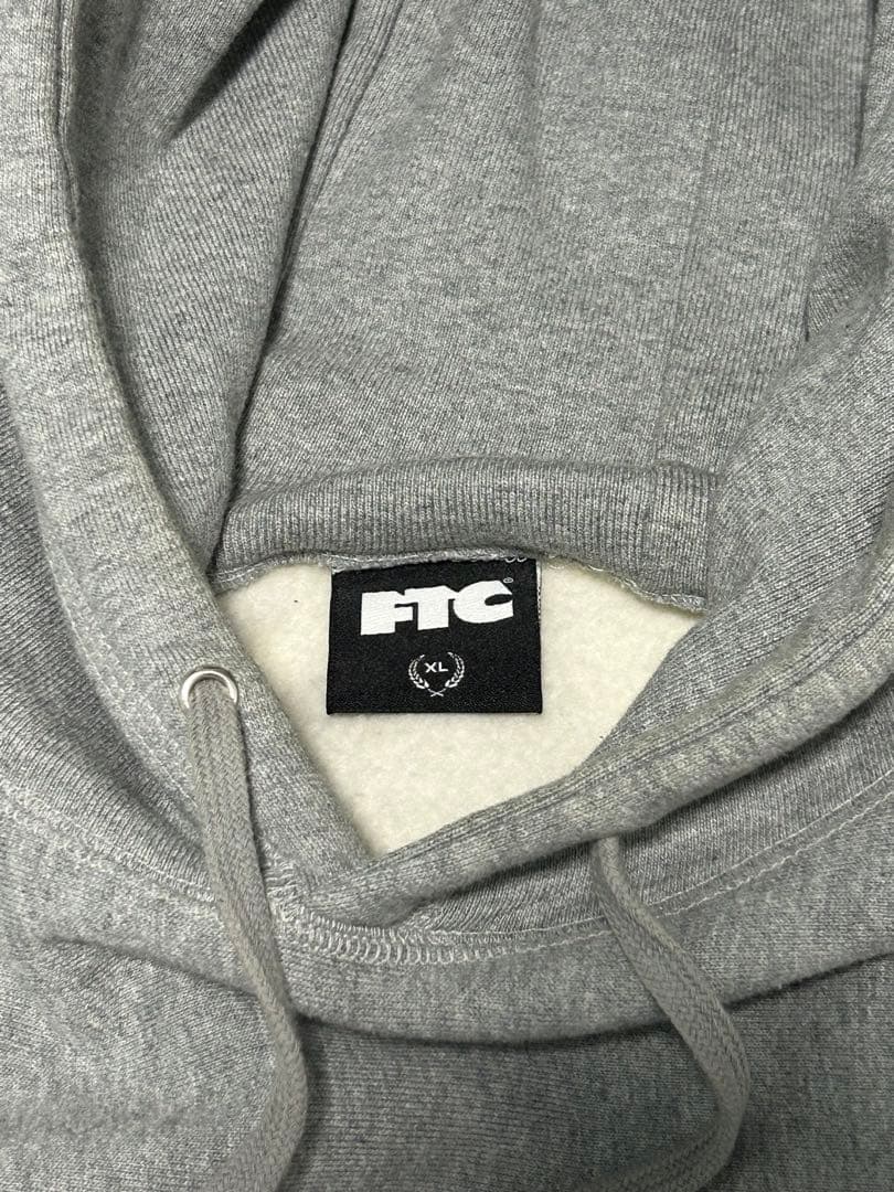 大人気モデル】野村周平着用 FTC パーカー ボックスロゴ グレー 刺繍