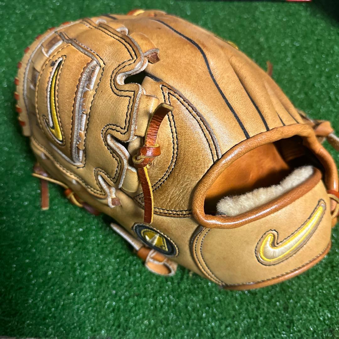 NIKE PRO GOLD ナイキ硬式投手グラブ - メルカリ