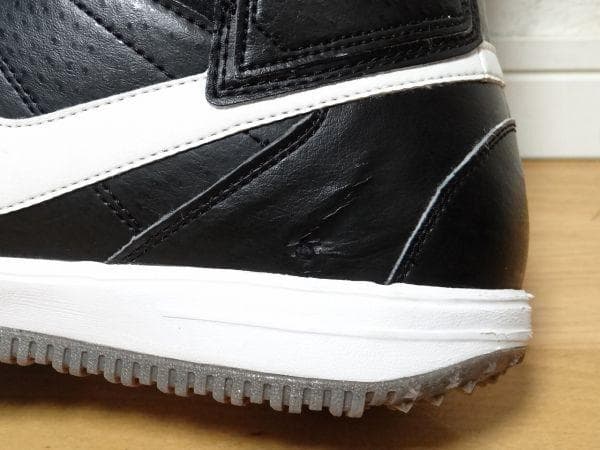 美中古 NIKE VAPEN ナイキ スノーボード スノボーブーツ 28.5cm