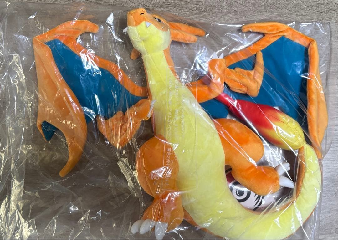 タグ付き新品 ポケモンセンター ぬいぐるみ メガリザードンＸ　メガリザードンＹ