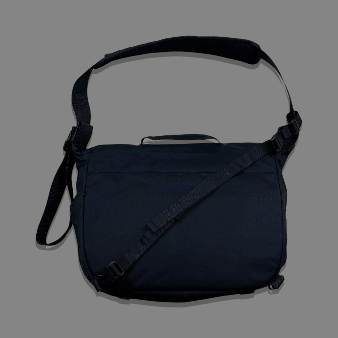 patagonia パタゴニア ハーフマス メッセンジャーバッグ ショルダー