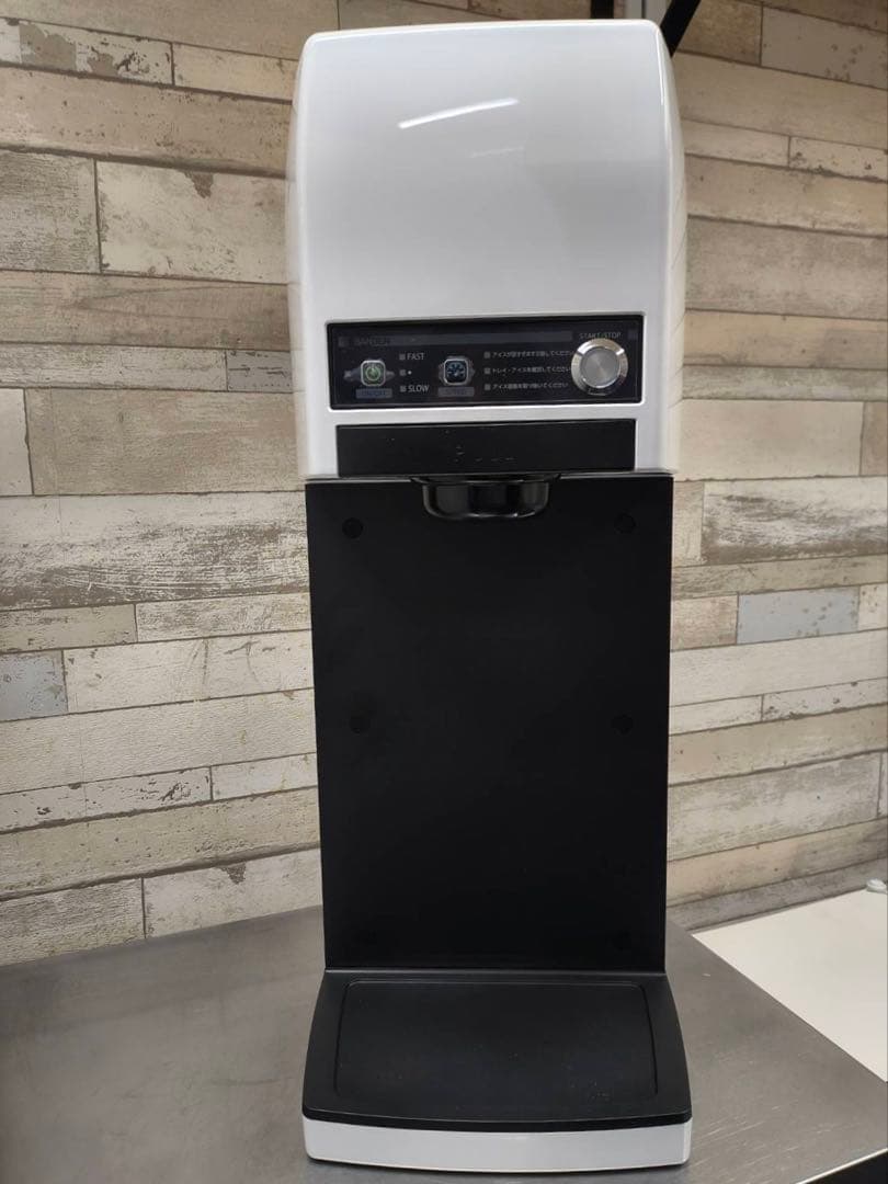 サンデン製 ソフトクリームマシン CIM-20A スジャータシルクアイス 業務用 TOMIスジャータシルクアイス(CIM-10A) 販売