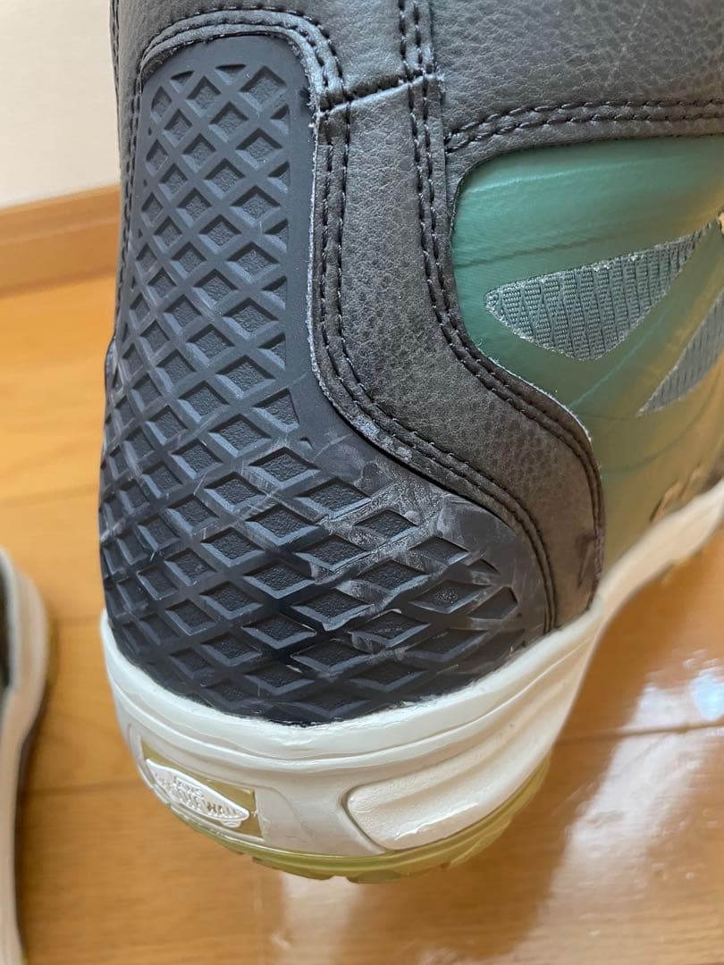 VANSスノーボードブーツInfuseARTHUR LONGOモデル 22-23 - メルカリ