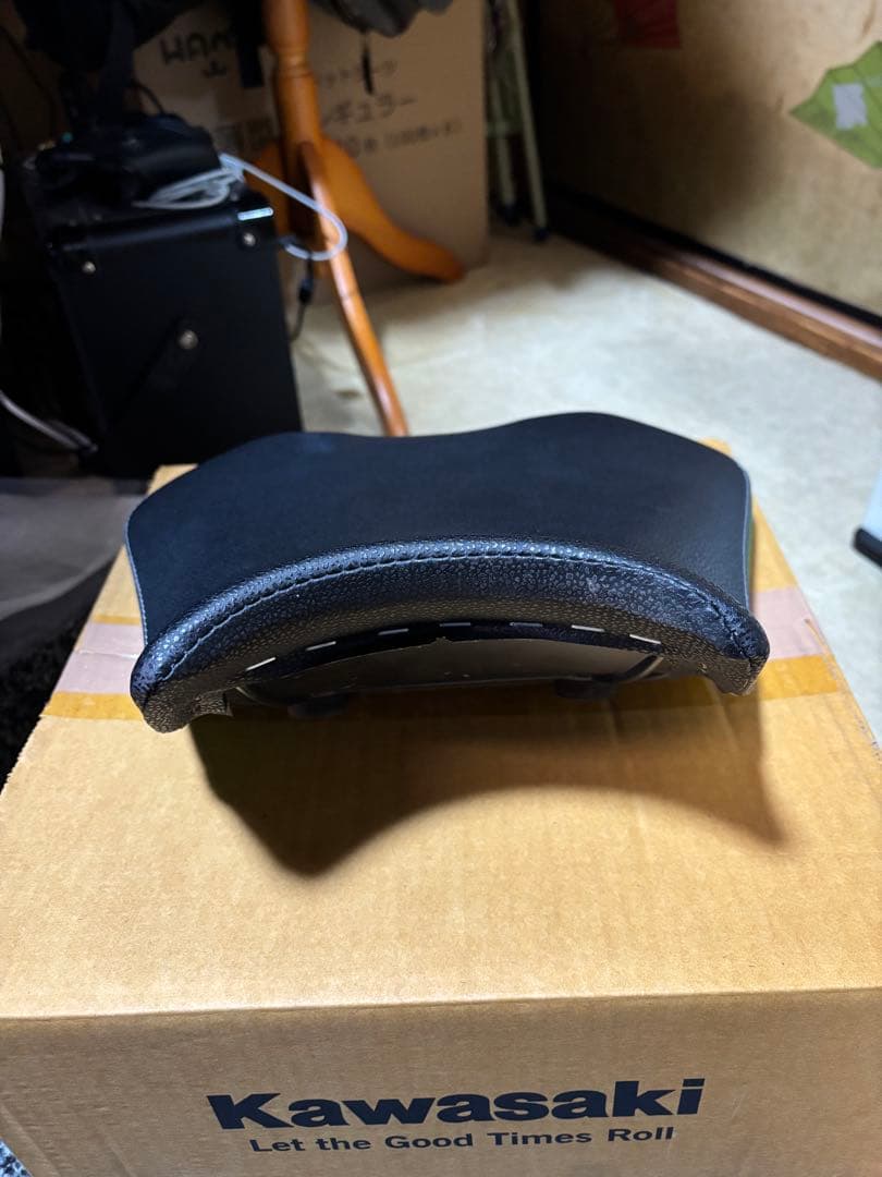 ZH2 SE純正シート ブラック シート エルゴノミックデザイン - メルカリ