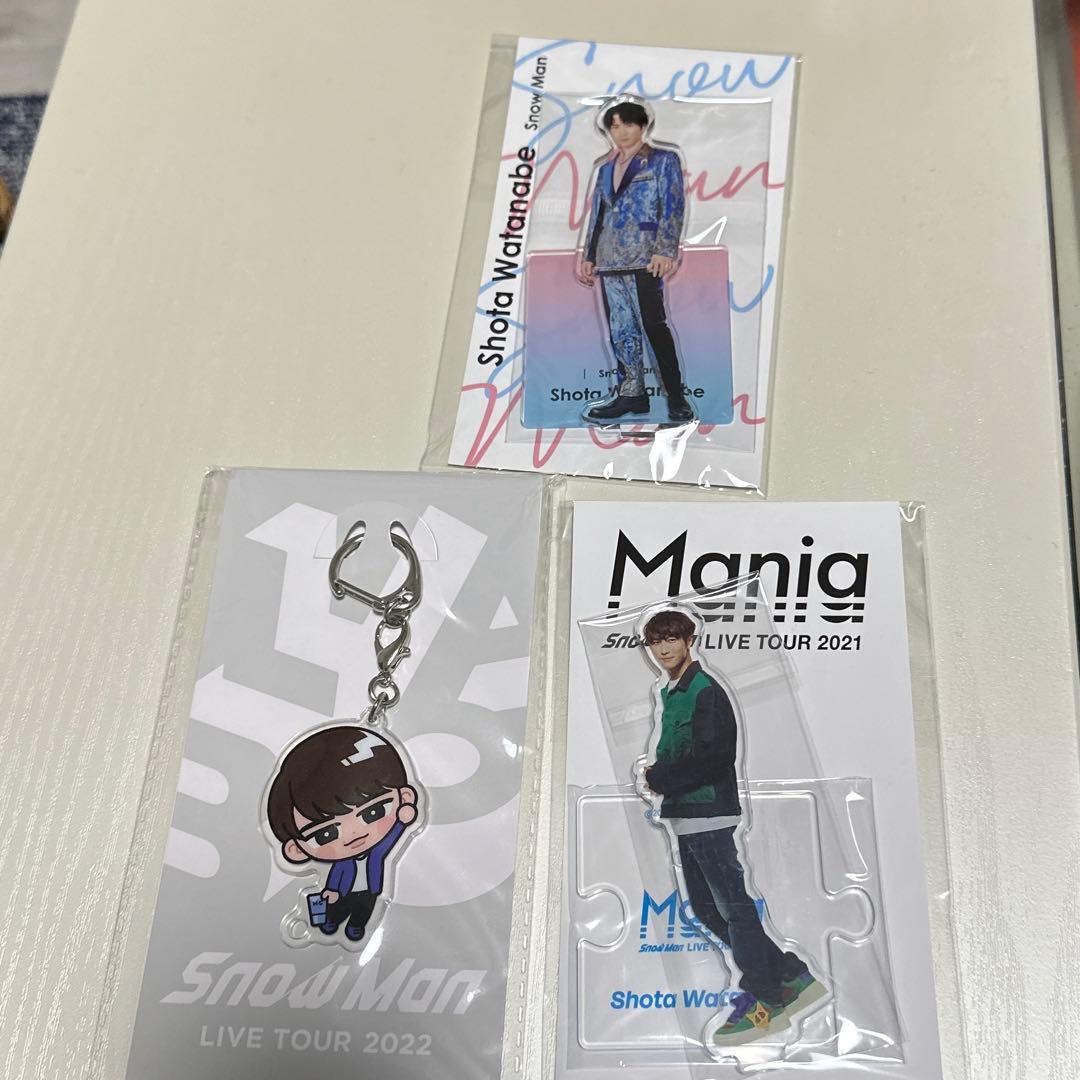 SnowMan 渡辺翔太 アクリルキーホルダー アクリルスタンド - メルカリ