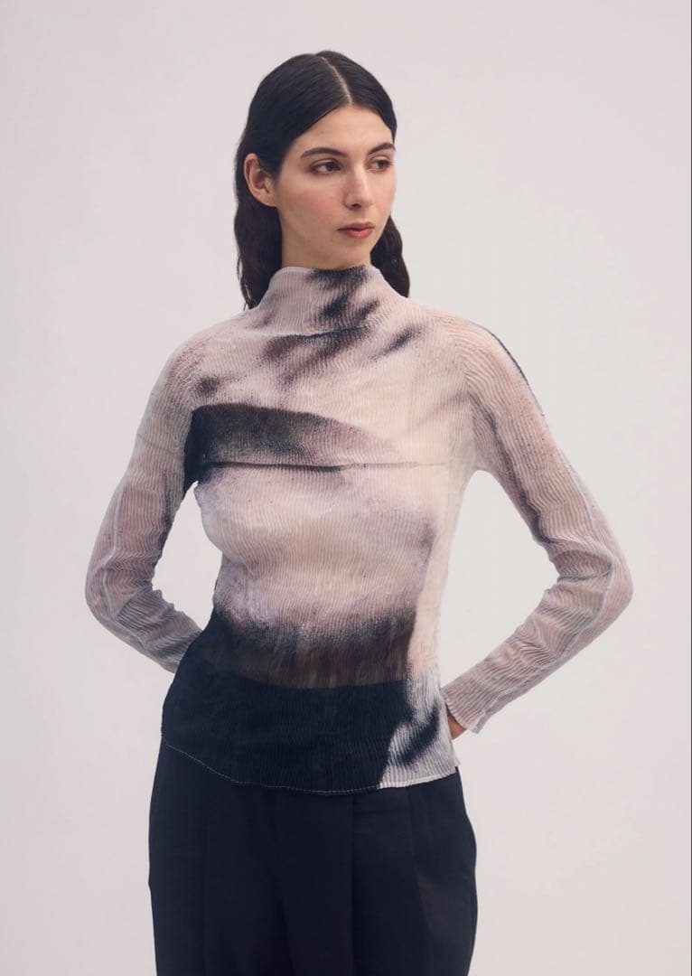 ISSEY MIYAKE SHADOW STUDY CHIFFON TWIST - メルカリ