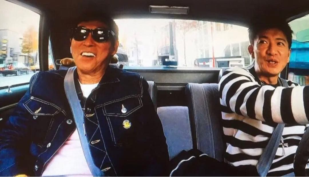 未使用Dsquared2 ディースク ダウンジャケット50 デニム 明石家さんま