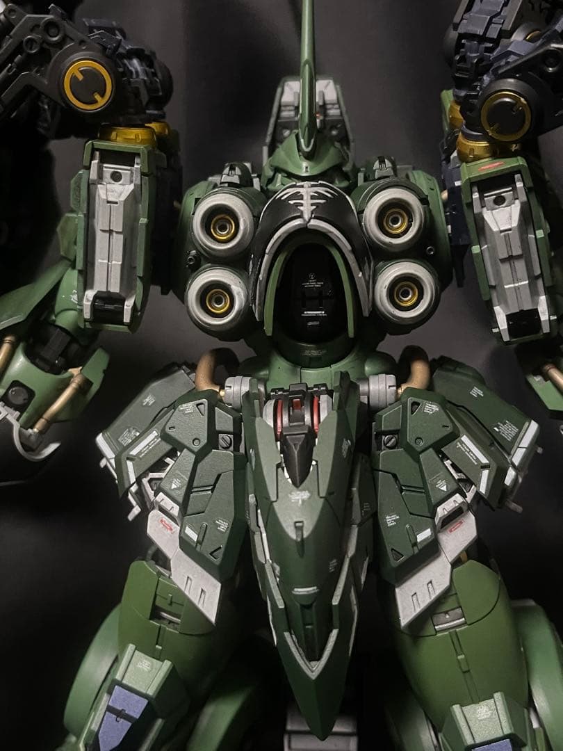 アクシズ社 オシリスエリアル ドミネーター MGクシャトリヤ 完成品