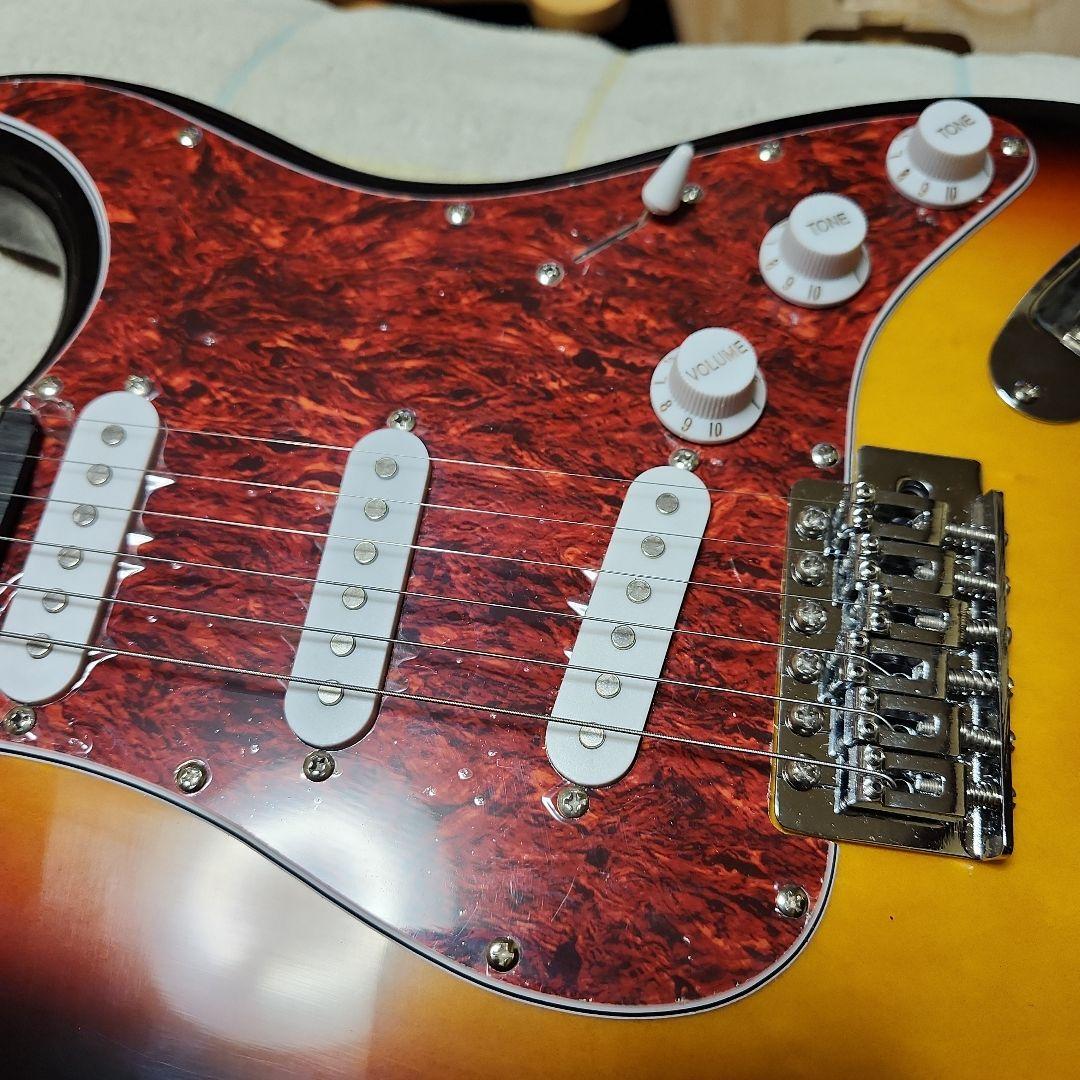 Fender ？ ストラトキャスター サンバースト