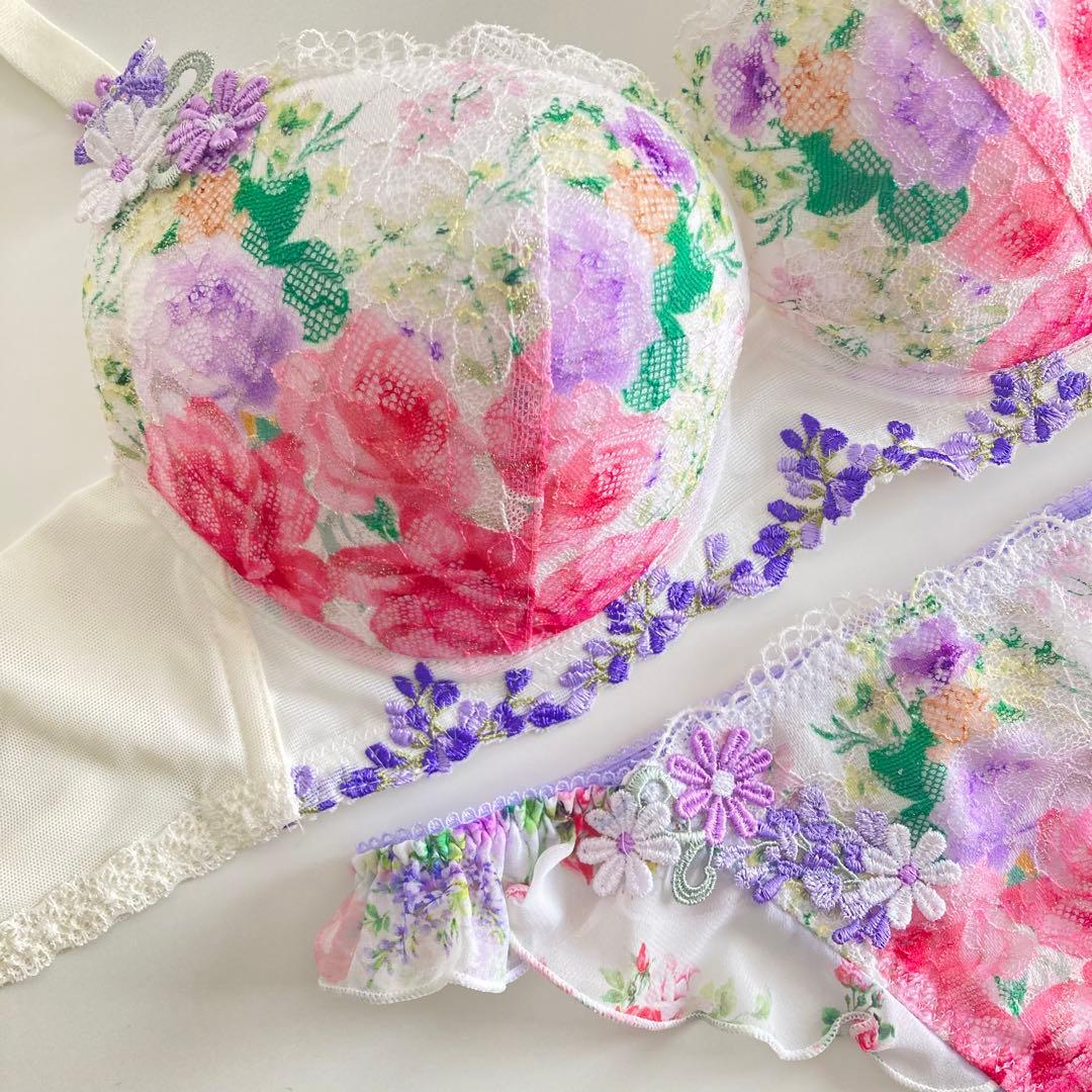 ワコール ルジェ E65/M IV 脇高ブラ タンガ ソング フラワープリント