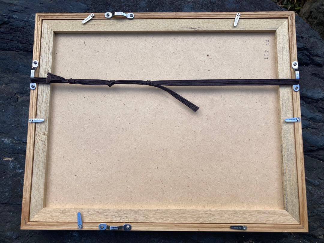 モノクロ絵画 木製フレーム付き