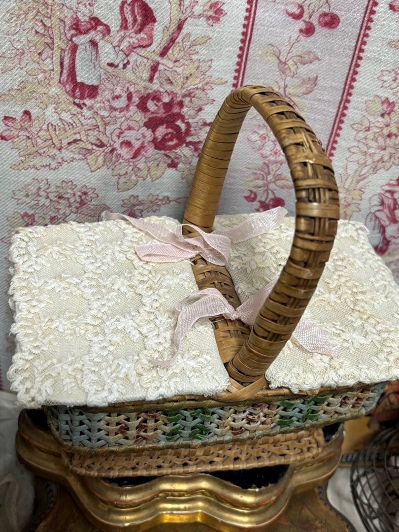 フランスアンティーク ローズパニエ 蓋レース - メルカリ